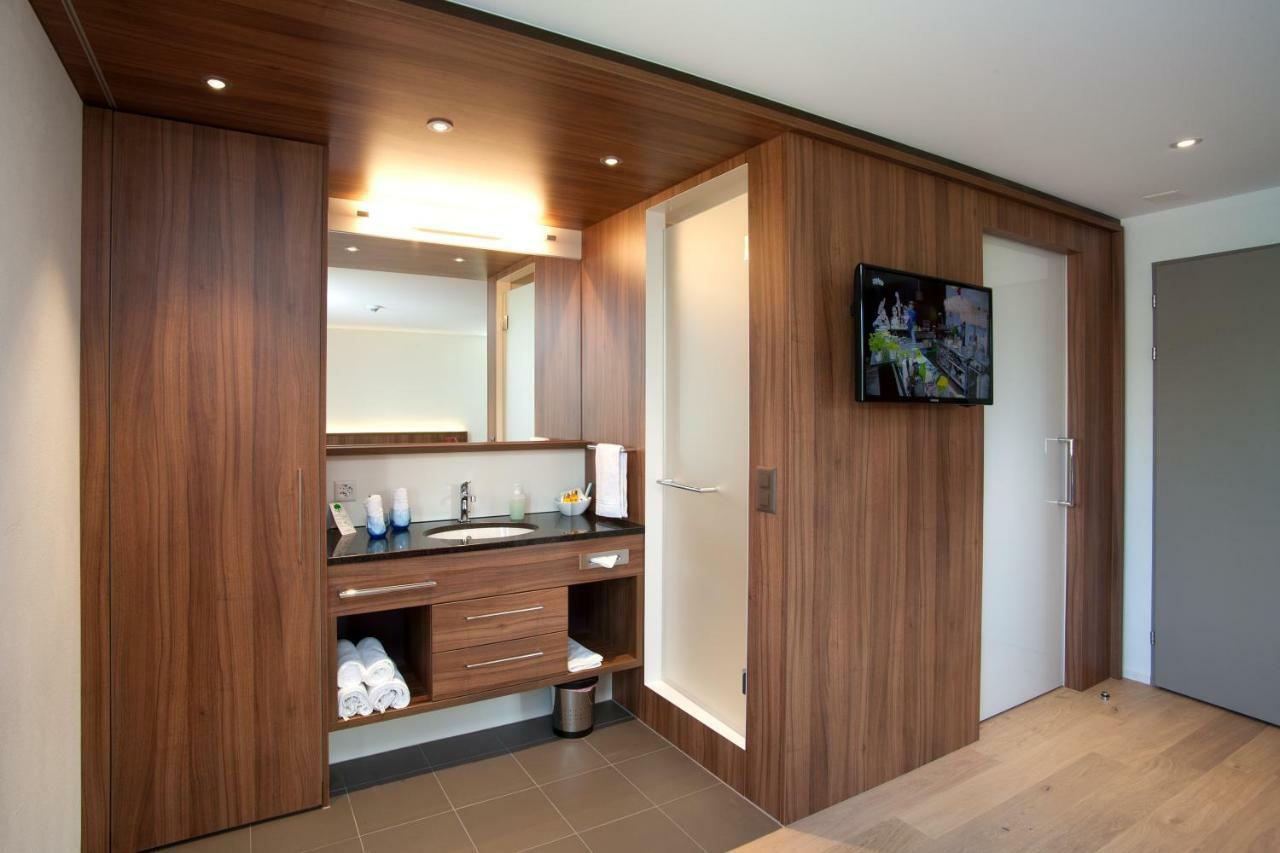 Seehotel Delphin Meisterschwanden Екстериор снимка